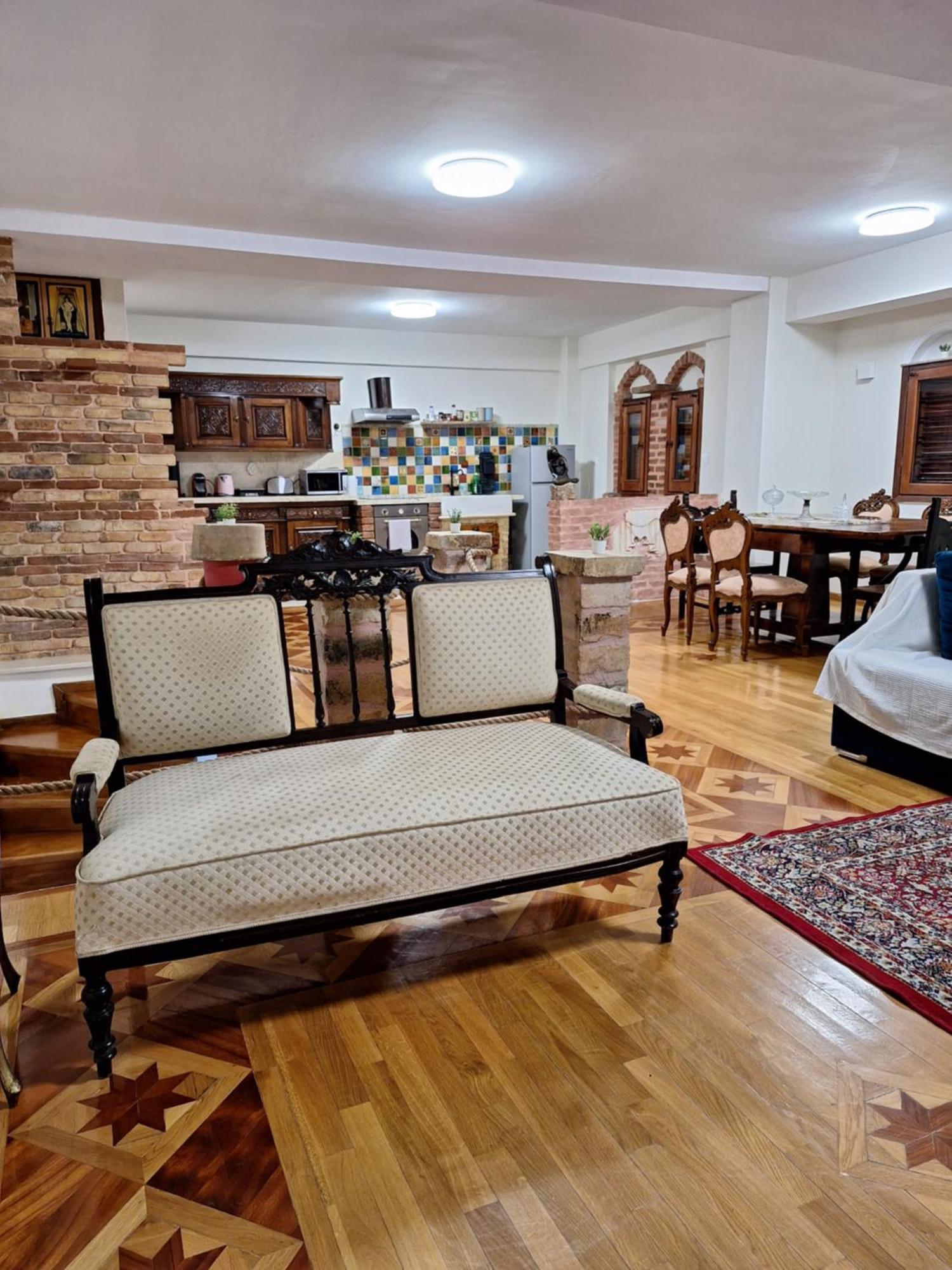 C.1 Elia Old_Town Apartment Tesalonika Bagian luar foto